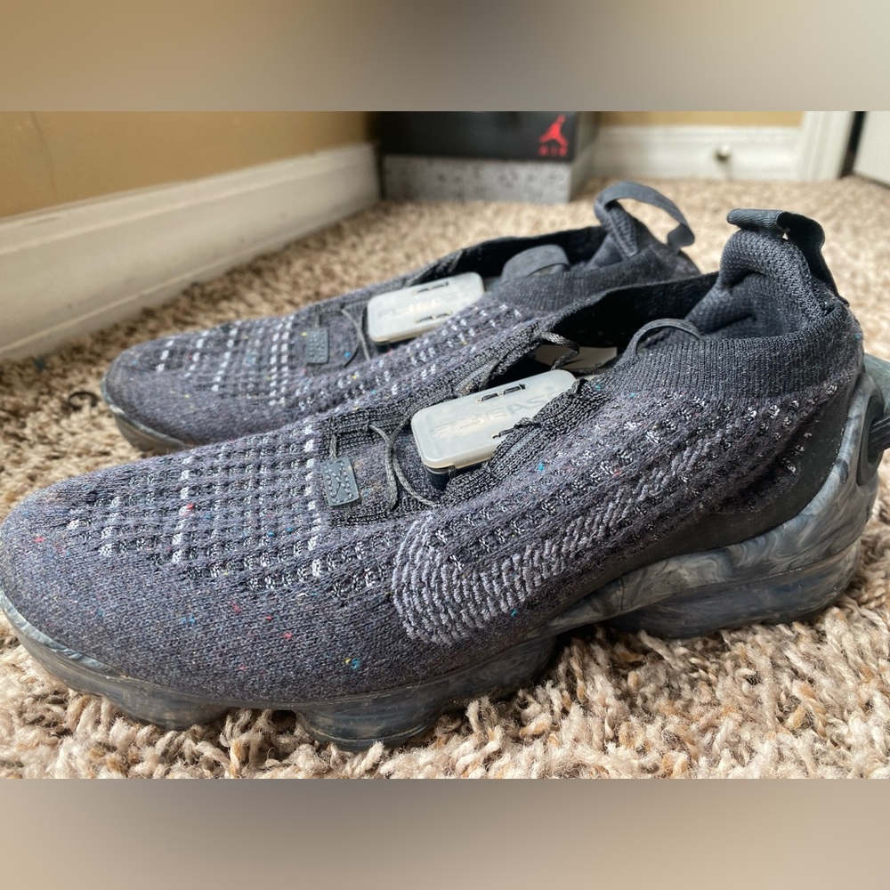 NIKE Air VaporMax 2020 Flyknit Woman’s-Black
